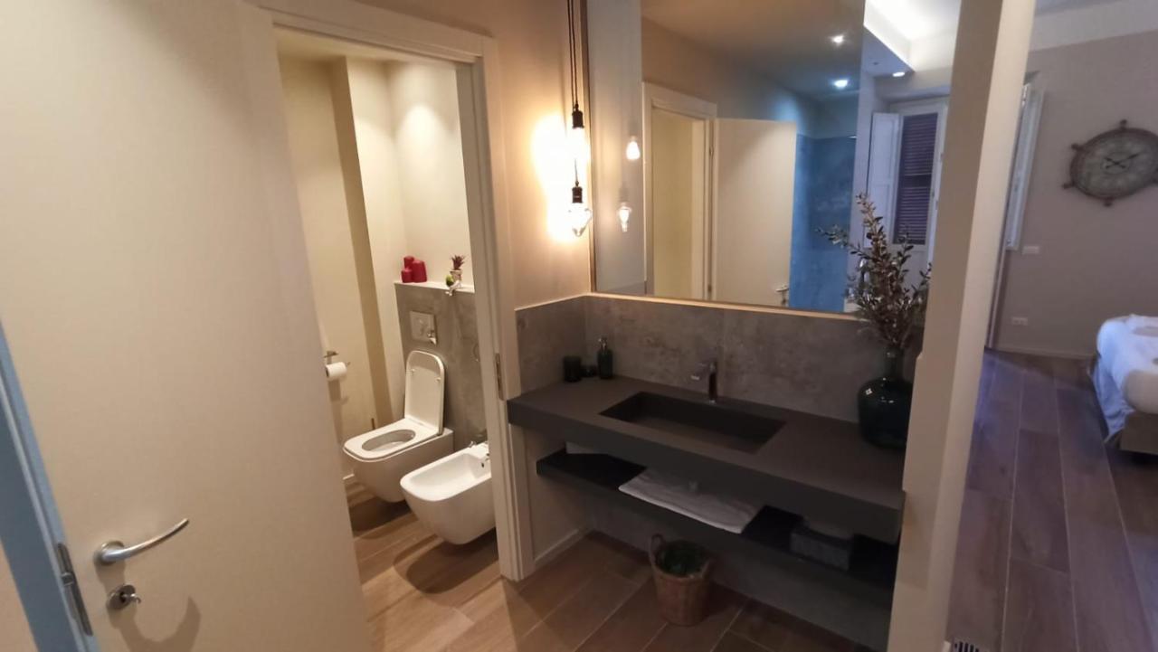 La Romantica Camere E Wellness Senigallia Bagian luar foto