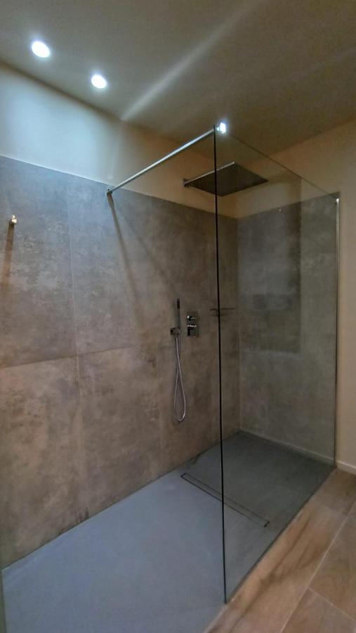 La Romantica Camere E Wellness Senigallia Bagian luar foto