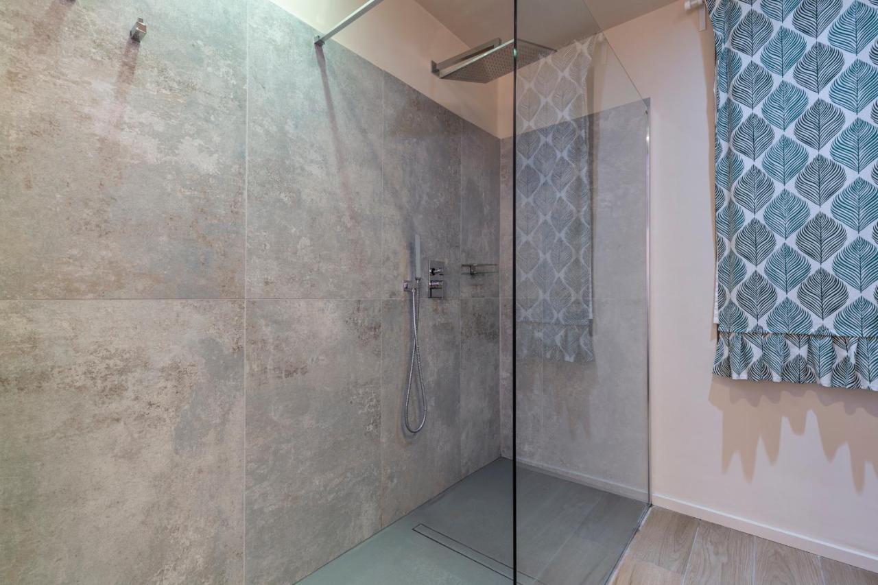 La Romantica Camere E Wellness Senigallia Bagian luar foto