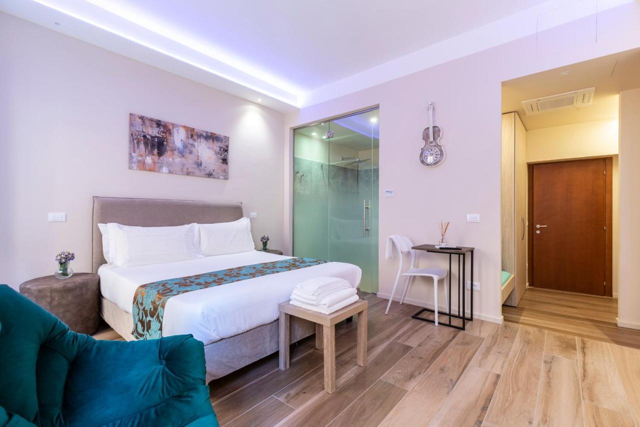 La Romantica Camere E Wellness Senigallia Bagian luar foto