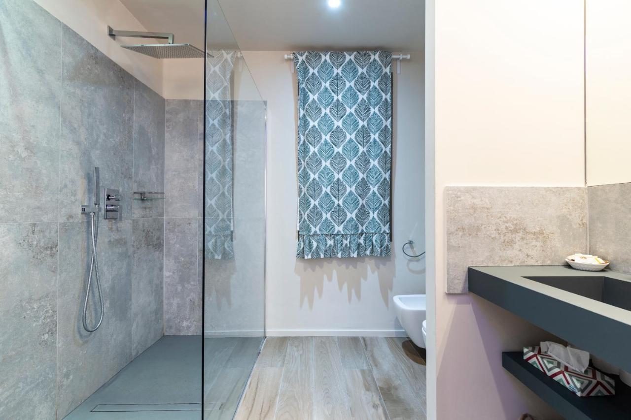 La Romantica Camere E Wellness Senigallia Bagian luar foto